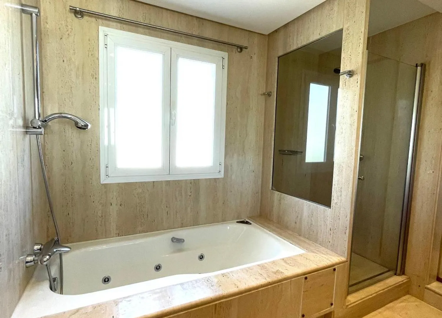 Holiday home Fantastique Maison De Ville A Costalita Estepona Spain