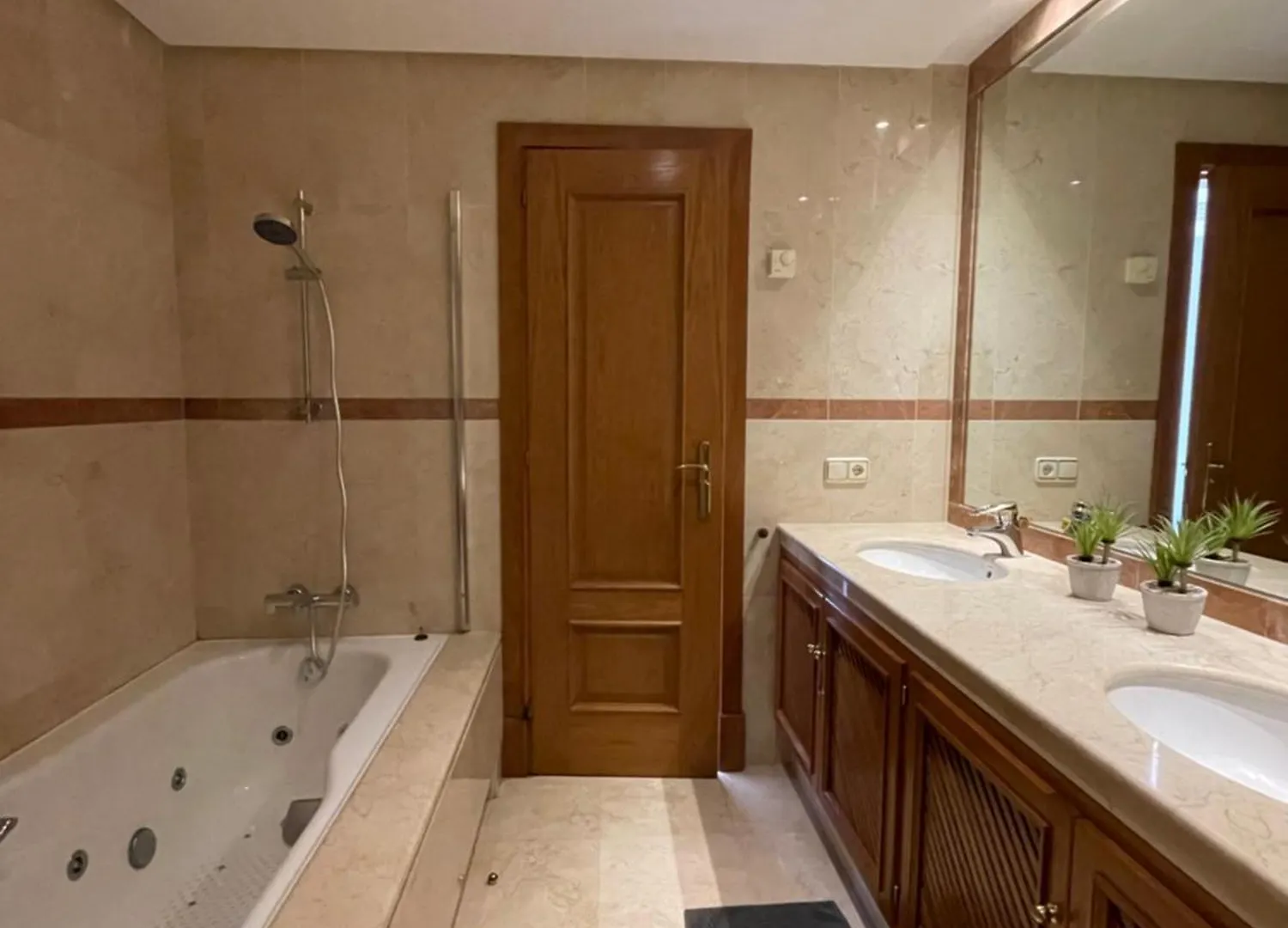 Fantastique Maison De Ville A Costalita Estepona 0*,